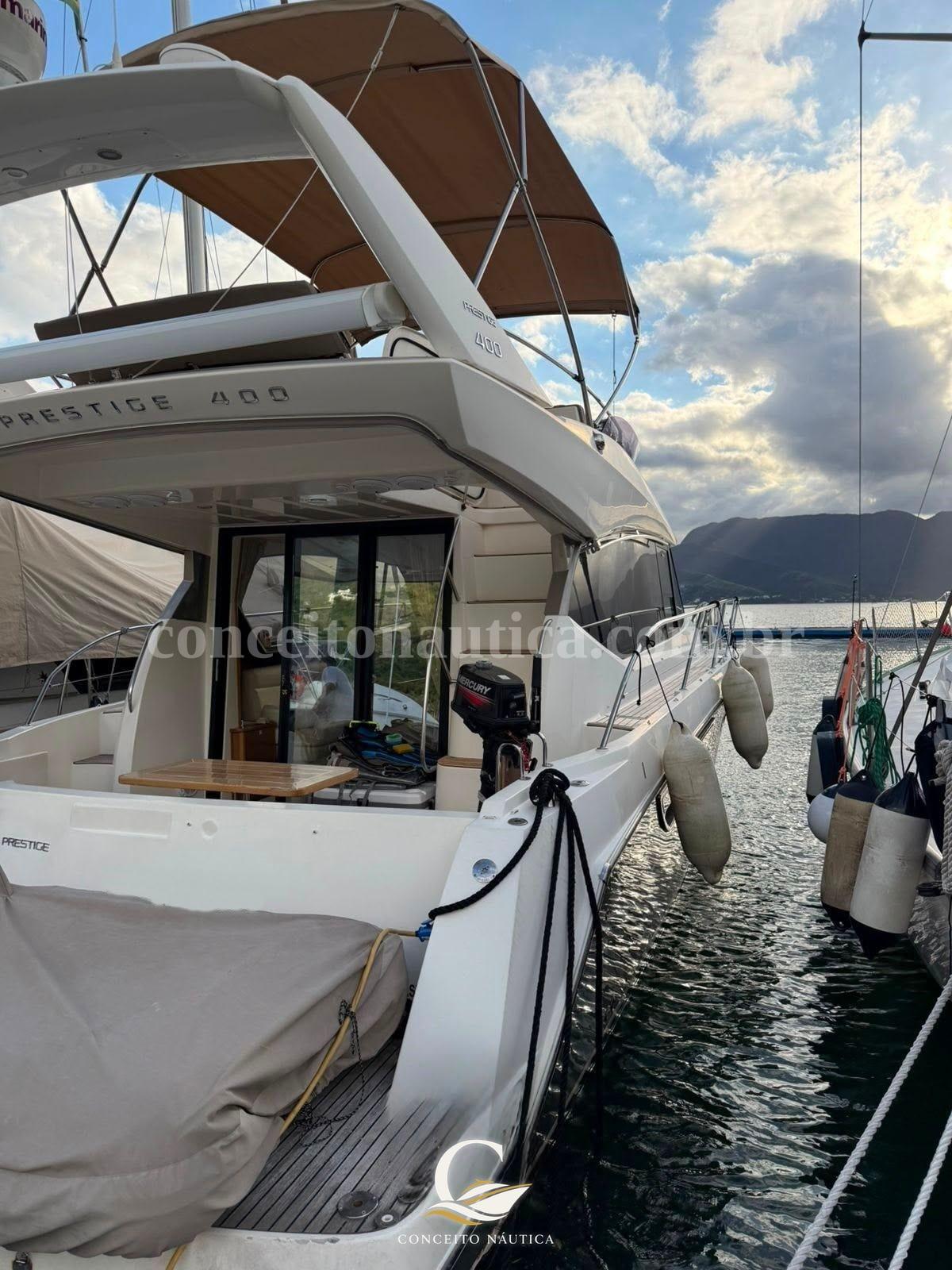 PRESTIGE 400 FLY · 40 pés